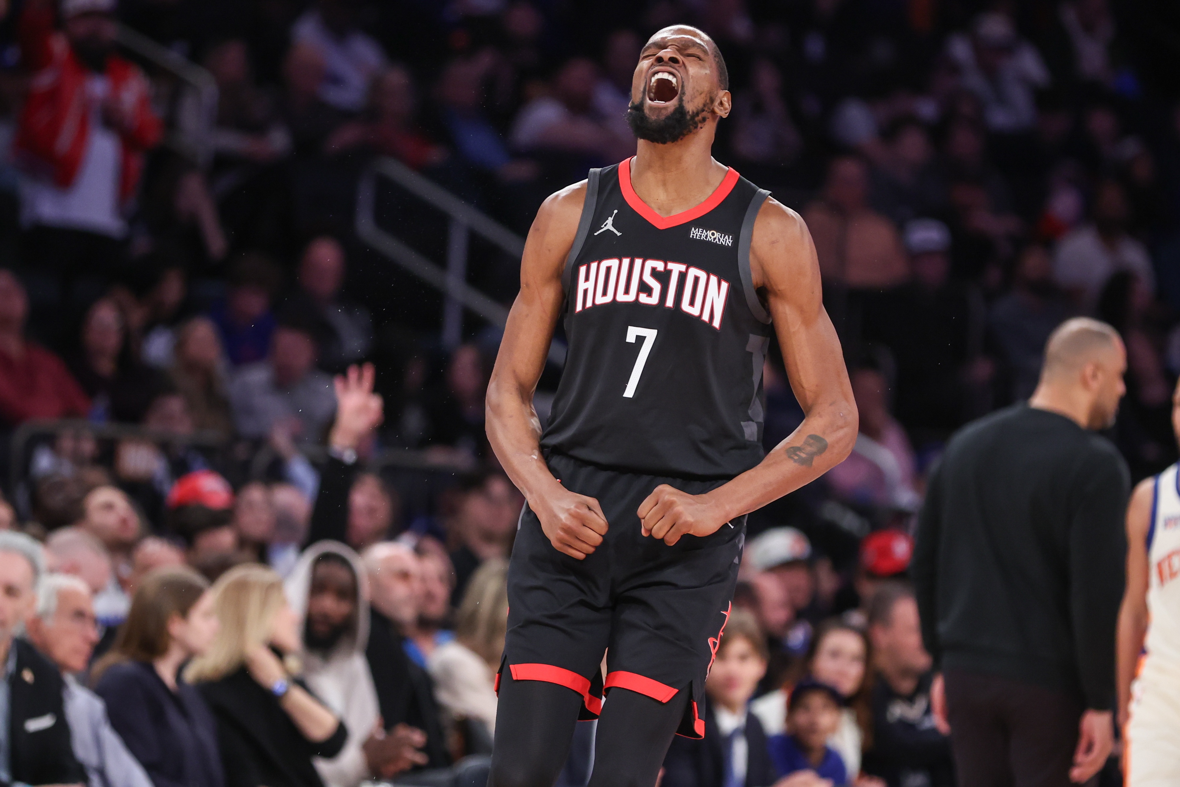 kaiyun-KD全明星后场均29.4分6.1板5.1助&命中率54.1% 同期总得分联盟第1