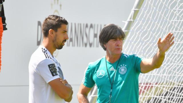 1621499380436096463.jpg 1621499380436096463.jpg